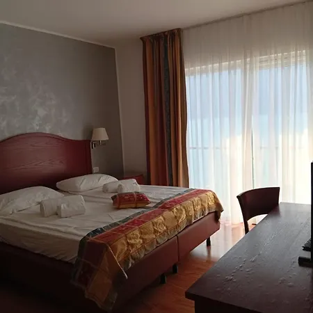Monica Hotel Malcesine